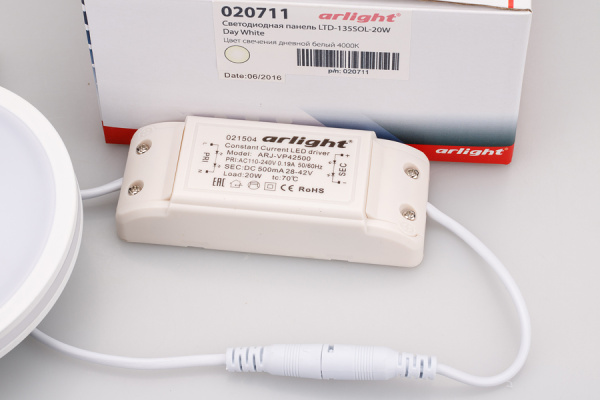 Купить Arlight Светодиодная панель LTD-135SOL-20W Day White (IP44 Пластик, 3 года) 020711