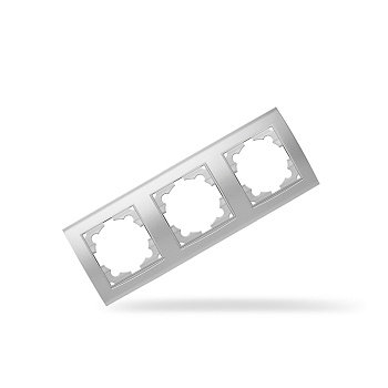 UNIVersal "Бриллиант" Рамка "Серебро" 3-х местная горизонтальная 7949735