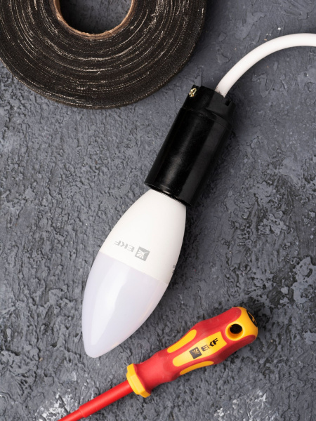 Купить EKF PROxima Патрон карболитовый подвесной Е14 черн. без наклейки LHC-E14-s