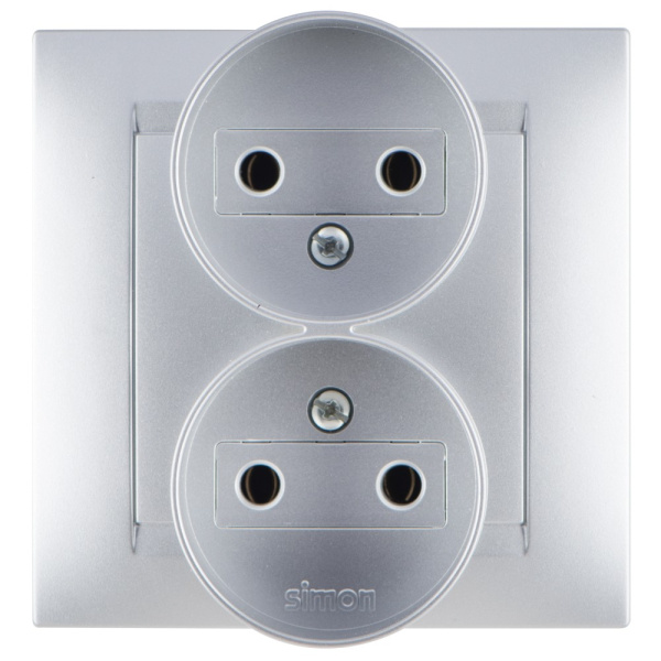 Simon 15 Алюминий Розетка 2-ая б/з литая, 16А, 250В, винт.зажим 1590457-033