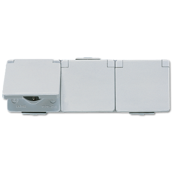 JUNG Штепсельная розетка SCHUKO для накладного монтажа тройная горизонтальная IP44 623W