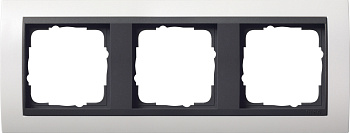 Gira Event Бел матовый/Антрацит Рамка 3-ая 021307