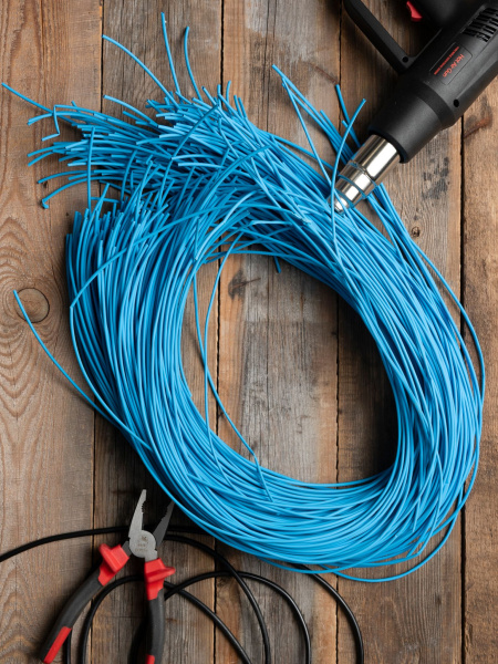 Купить EKF PROxima Термоусаживаемая трубка ТУТ нг 6/3 синяя в отрезках по 1м