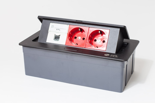 SPL Люк на 3 поста (45х45), металл, черный с пластиковой коробкой, IP40 300013