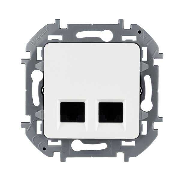 Legrand INSPIRIA Белый Двойная розетка RJ 45 - категория 5e - UTP 673835