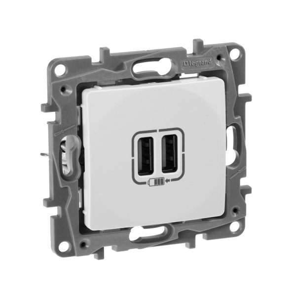 Legrand Etika Белый Розетка USB 2-ая 240В/5В 2400мА 672294
