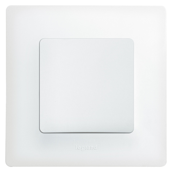 Купить Legrand Etika Белый Выключатель 1-клавишный 10А 672201
