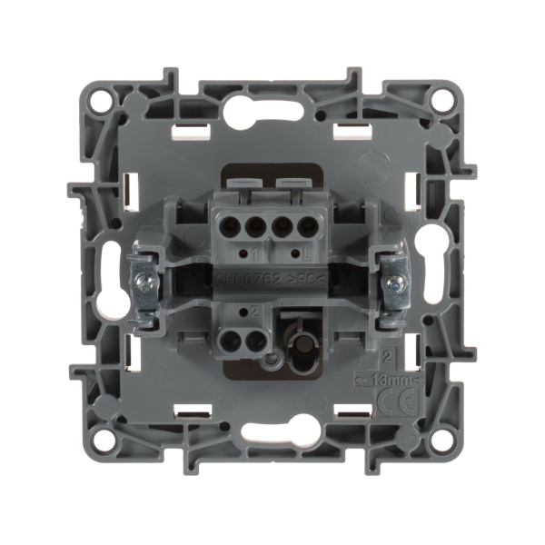 Купить Legrand Etika Слоновая кость Выключатель 1-клавишный 10А, Винтовые клеммы 672301