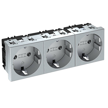 OBO Bettermann Розетка силовая 0° тройная 3х2К+З, 3 модуля Modul45, 45х135 мм, со шторками, 16А 250В алюминиевый 6120052