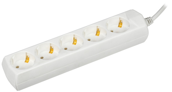 IEK GENERICA Удлинитель У05 5 мест 2P+PE/1,5м 3х1мм2 10А/250В GENERICA WYP10-10-05-D15-Z-G