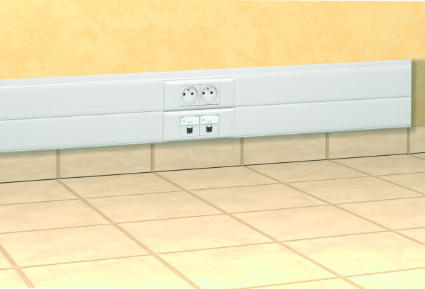 Купить Legrand DLP Кабель-канал с гибкой крышкой 150x50(короб+крышка) 010427