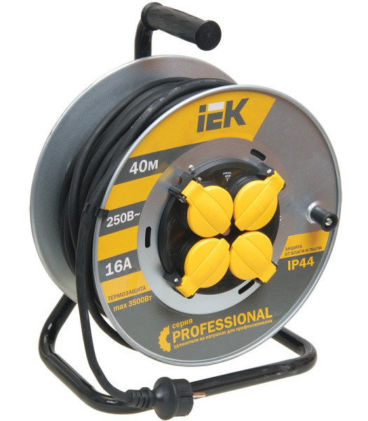 Купить IEK Катушка УК40 на мет с т/з 4 места 2Р+PЕ/40м КГ 3х2,5мм2 IP44 "Professional"