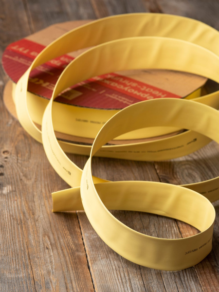 Купить EKF PROxima Термоусаживаемая трубка ТУТ нг 25/12,5 желтая рулон