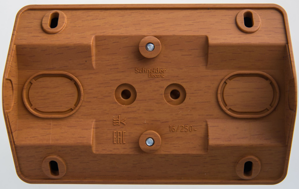 Купить Systeme Electric Этюд наруж Бук Розетка 2-ая угловая с/з со шторками 16А 250B