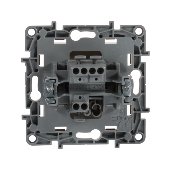 Купить Legrand Etika Слоновая кость Переключатель, 10А, Винтовые клеммы 672305