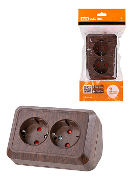 TDM Розетка угловая двойная 2П+3 открытой установки с з/ш IP20 250В 16А бук "Ладога" SQ1801-0343