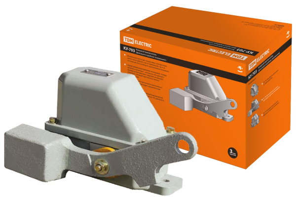 TDM Концевой выключатель КУ-703 У1 фиксация в крайних положениях 10А 380В IP44 SQ0732-0020