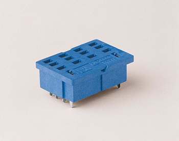 Finder Розетка для монтажа на плате для реле 56.34; в комплекте металлическая клипса 094.51 9614SMA