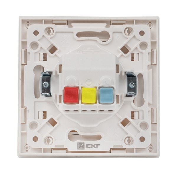 Купить EKF PROxima Стокгольм Розетка 1-ая с/з 16А белая со шторками