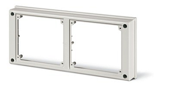 DKC Крышка 150х328х45 на 2 поста с основанием 136х125 мм.