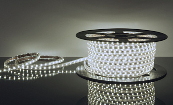 Elektrostandard Светодиодная лента LSTR003 220V 14,4W 60 LED IP65 белый 6500К a033710