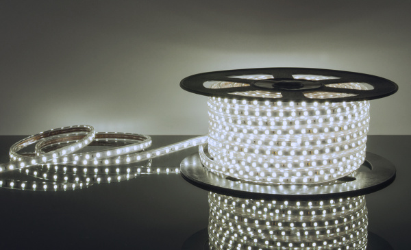 Elektrostandard Светодиодная лента LSTR003 220V 14,4W 60 LED IP65 белый 6500К a033710