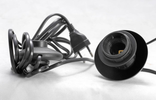 Купить Lussole Комплект GRLSP-0556 (Светильник LSP-0556, Лампа светодиодная E27 1 шт.)