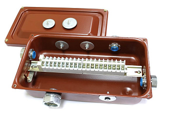 ЗЭТАРУС Коробка клеммная ККМА-20 У2 IP54 zeta30373