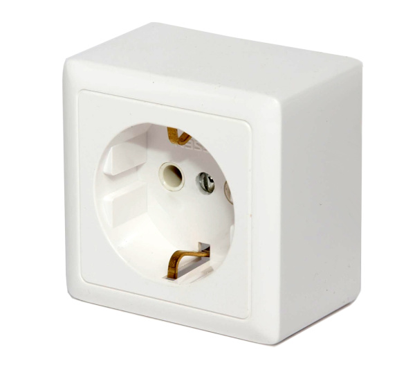 Купить Systeme Electric Wessen ХИТ наруж Бел Розетка с/з без шторок, с изолирующей пластиной, 16А, 250В