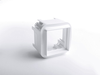 Legrand Quteo Белый Адаптер для Mosaic 782225