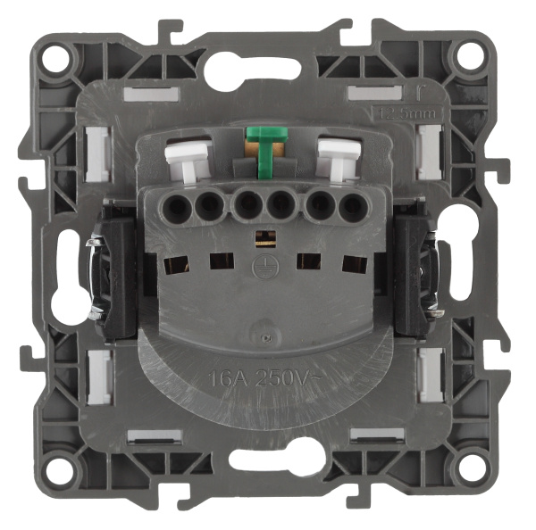 ЭРА 12-2102-01 Розетка 2P+E Schuko со шторками, 16A-250В, IP20, 12, Белый