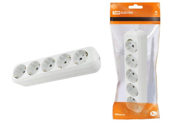 TDM Колодка розеточная 5 гнезд 2П+3 16А 250В белая SQ1806-0035