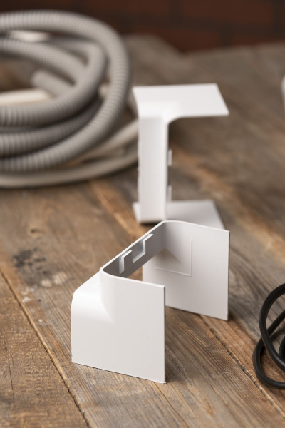 Купить EKF PROxima Угол внутренний (105х50) (2 шт) C-Line Белый