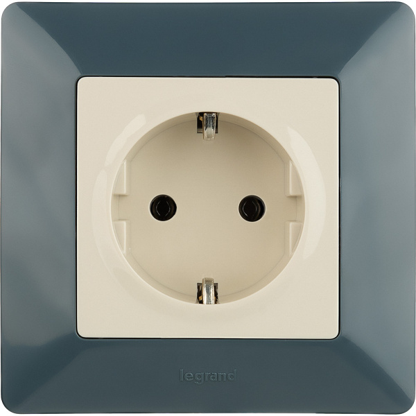 Купить Legrand Valena LIFE DIY Сл.кость Розетка 1-ая с/з, безвинт.зажим 753521
