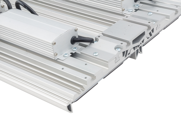 Купить Diora Светодиодный светильник Unit2 260/38000 Д 38000лм 260Вт 5000K IP67 0.95PF 80Ra Кп<1 intellect лира DU260D-5K-I-L