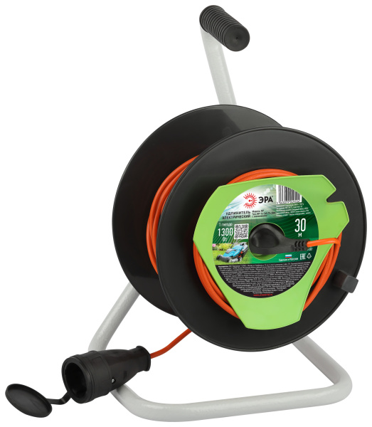 ЭРА Удлинитель силовой RP-1e-3х0.75-30m на пластиковой катушке c заземлением 1 розетка 30м ПВС 3х0,75мм2