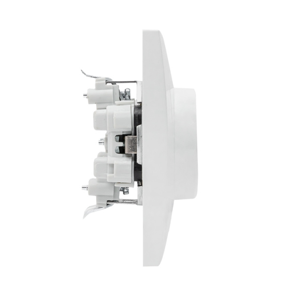 Купить EKF PROxima Валенсия розетка 2-местная с/з 16А белая с защ. штор.