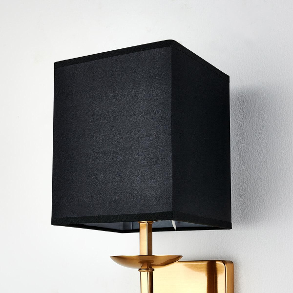 Купить Favourite 2822-1W Diva Настенный светильник D160*W130*H300, 1*E14*40W, excluded