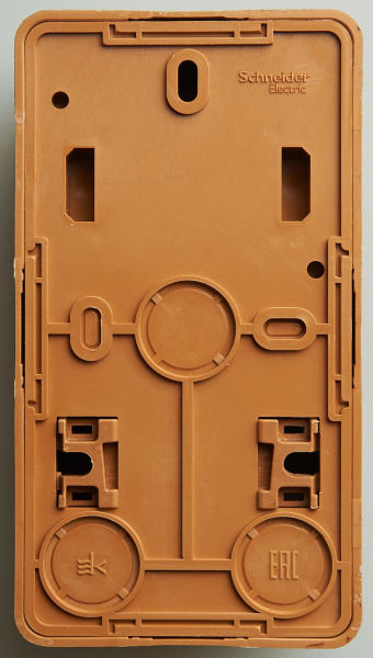 Купить Systeme Electric Этюд наруж Бук Блок: Розетка с/з со шторками + выключатель 1-клавишный