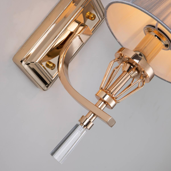 Купить Favourite Classic настенный светильник каркас цвета золотой гальваники, абажур из серой нити, декоративные элементы выполнены из прозрачного стекла 26 2690-1W