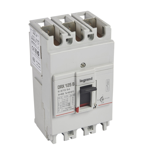 Legrand DRX 125 ТМ Автоматический выключатель 3П 40А 25кА с настраиваемыми уставками 667354