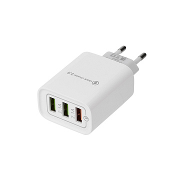 Сетевое зарядное устройство для iPhone/iPad 3 x USB, 5V, 3 А + 1 А + 1 А, белое Rexant 16-0277