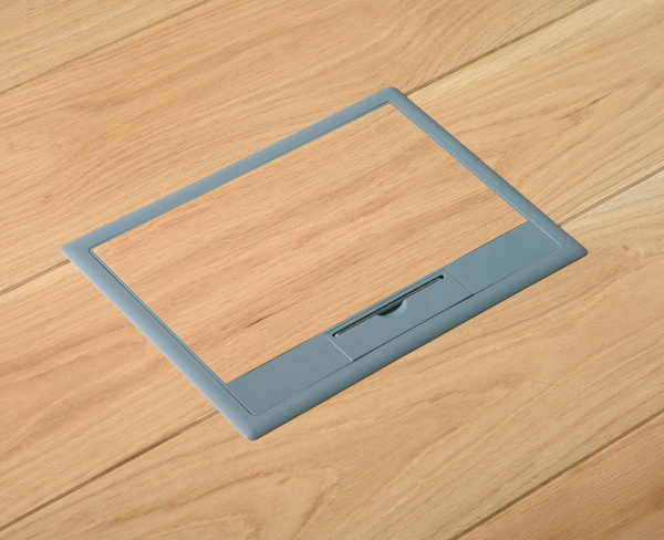 Купить SE OptiLine 45 Лючок 276х199 на 6 модулей 45х45 Altira ISM50636