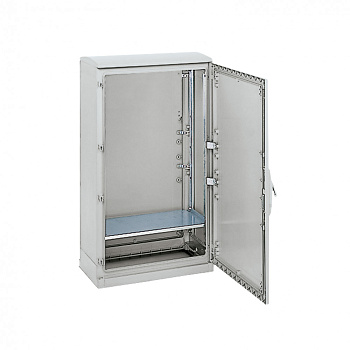 SE Комплект из 2 стоек 1000мм 79000 NSYSPLA100