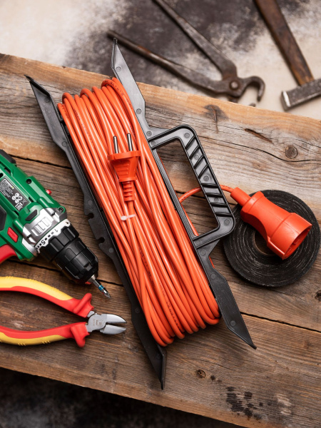 Купить EKF PROxima Удлинитель на рамке "Зевс 2.0" 20м без заземления ПВС 2*0,75 10А/2,3кВт