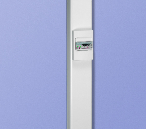 Купить Legrand DLP Кабель-канал для гибкой крышки 150x65(без крышки) 010433