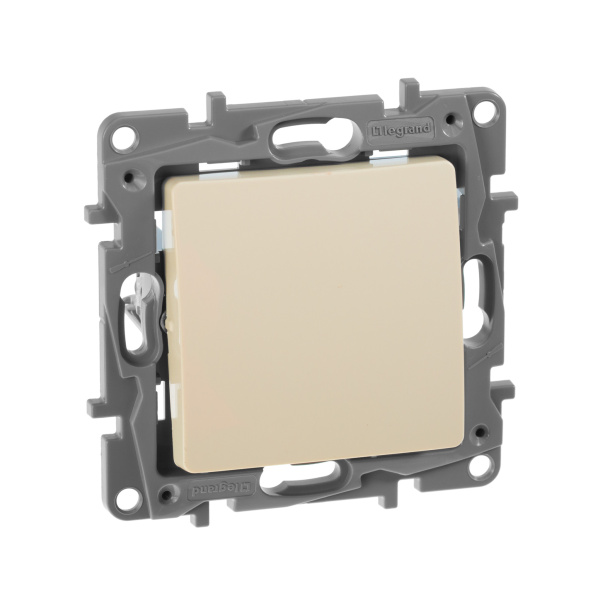 Legrand Etika Слоновая кость Переключатель, 10А, Винтовые клеммы 672305