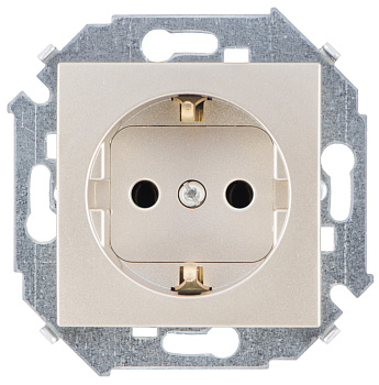 Simon 15 Шампань Розетка с/з, 16А, 250В, винт.зажим 1591432-034