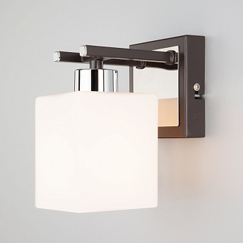 Eurosvet Бра с плафоном 70018/1 хром/венге 00000073785