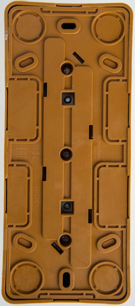 Купить Systeme Electric Этюд наруж Бук Розетка 3-ая с/з со шторками 16А 250B